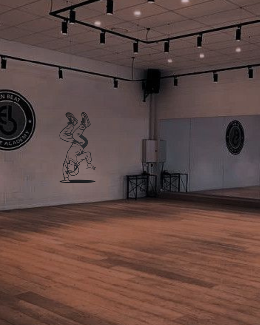 Ballerino Break Dance — Il momento in cui la gravità non esiste