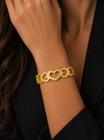 Bracciale in Vera Pelle — Cuori Taglio Laser