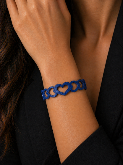 Bracciale in Vera Pelle — Cuori Taglio Laser