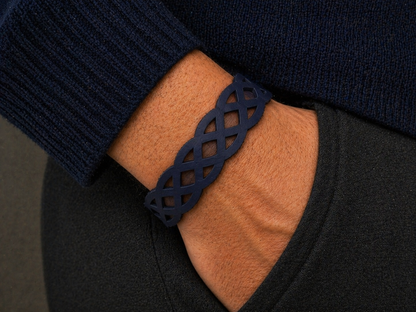 Bracciale Uomo in Vera Pelle — Design Geometrico Intrecciato
