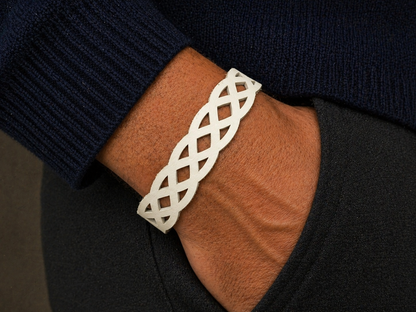 Bracciale Uomo in Vera Pelle — Design Geometrico Intrecciato