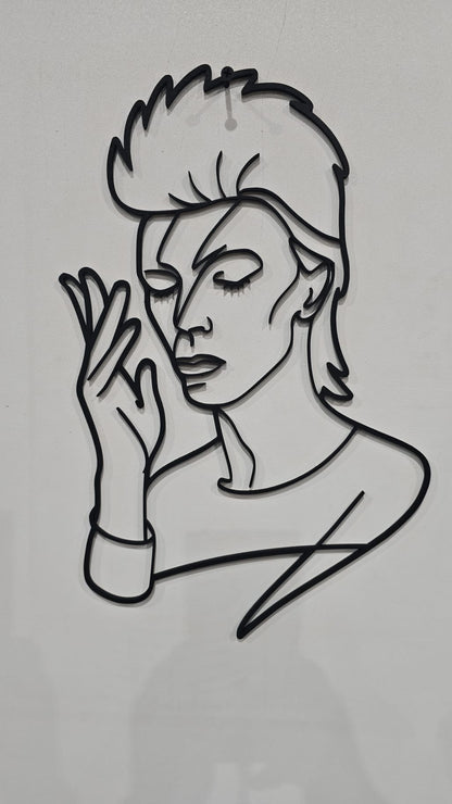 David Bowie  in linea continua inciso su Legno