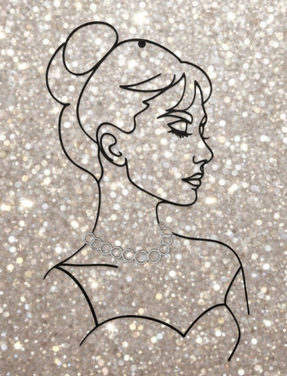 Audrey Hepburn — L'eleganza che non ha bisogno di spiegarsi