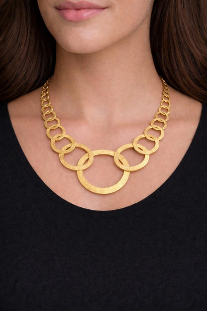 Collana Cerchi in Vera Pelle — Il minimal che non stanca mai